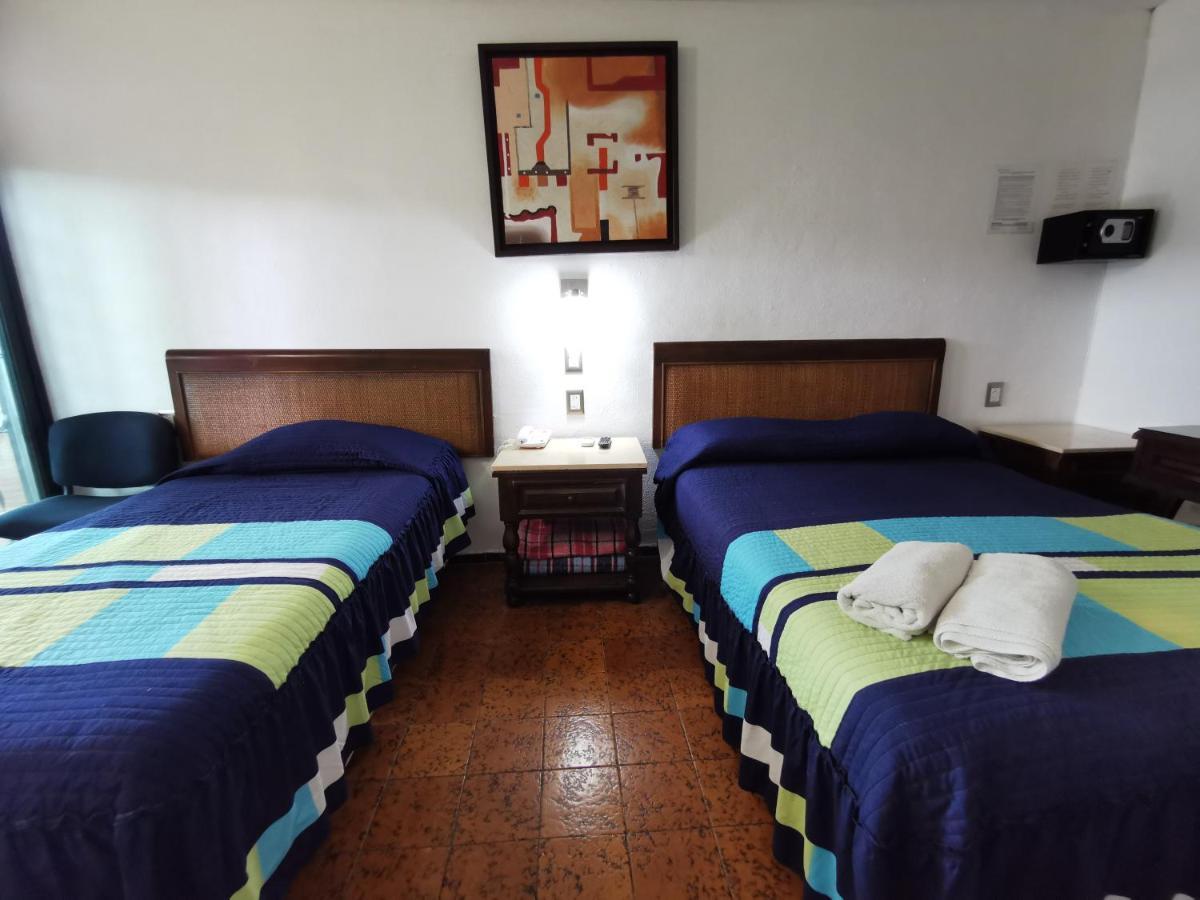 Hotel Doralba Inn Merida Exterior photo