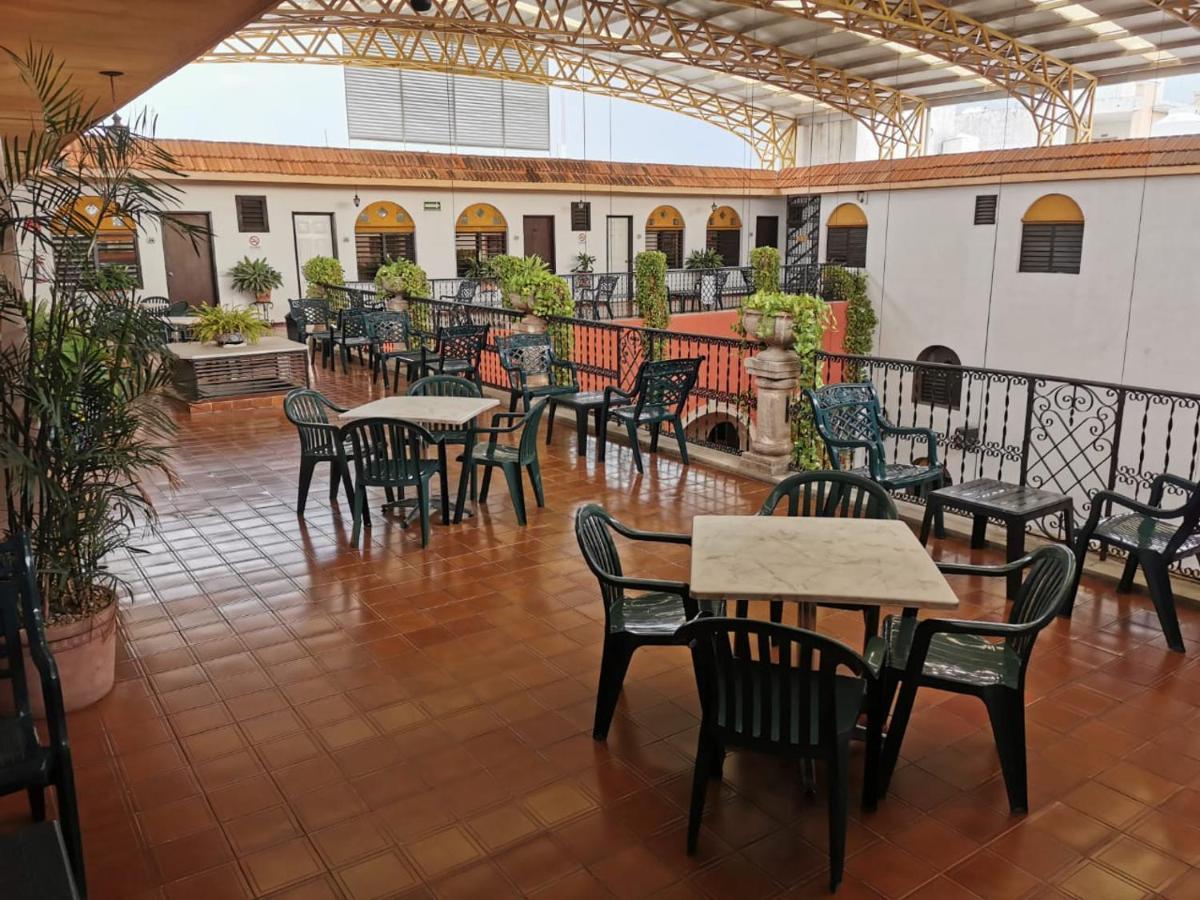 Hotel Doralba Inn Merida Exterior photo