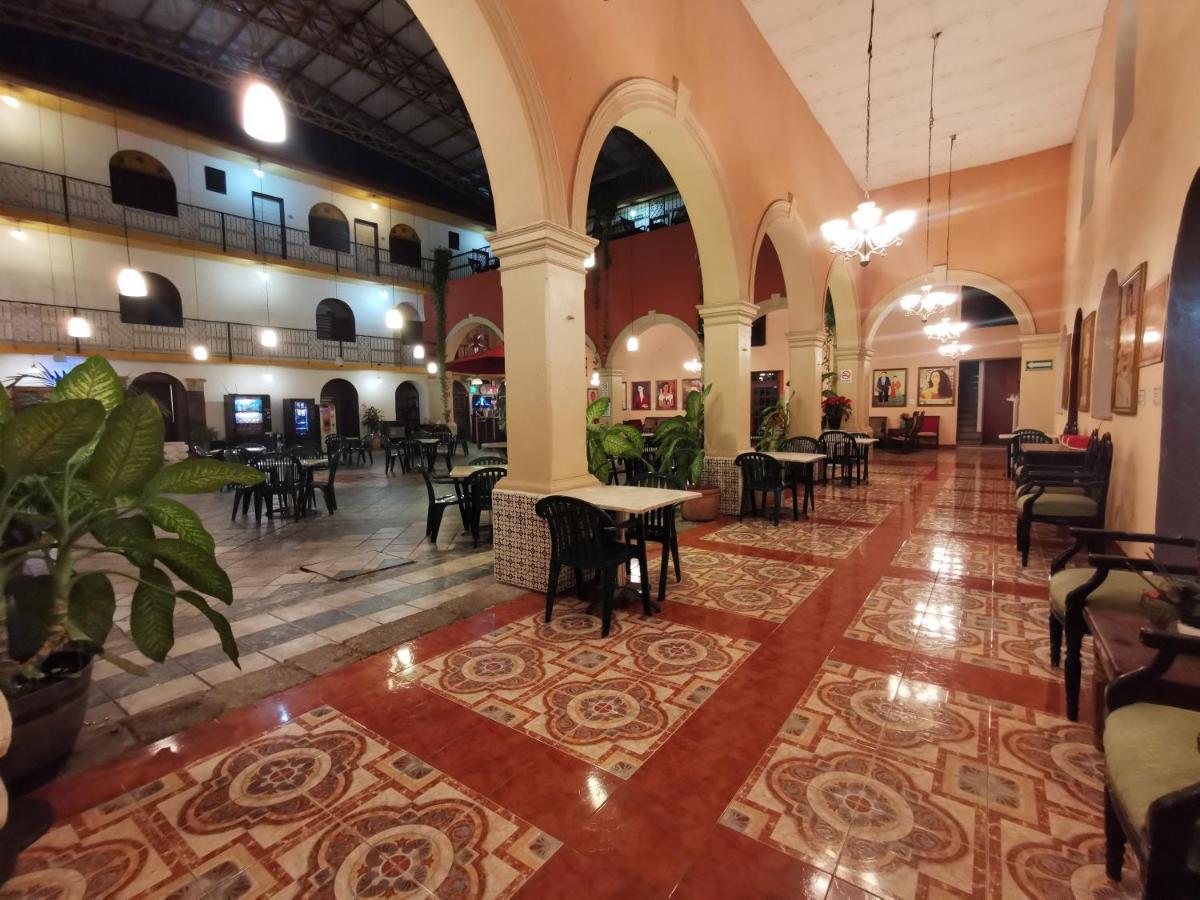 Hotel Doralba Inn Merida Exterior photo