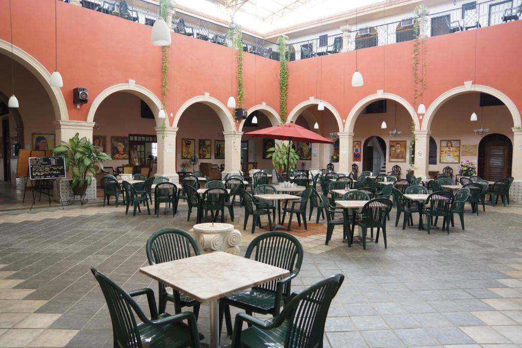 Hotel Doralba Inn Merida Exterior photo